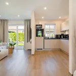 Hafenkiste 3, Neu In Zentraler Lage Mit Garten, 2 Bäder Ferienhaus