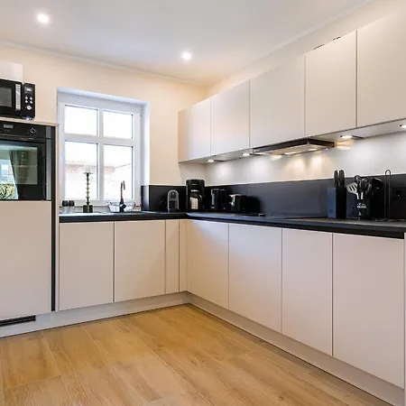 Hafenkiste 3 * Greetsiel